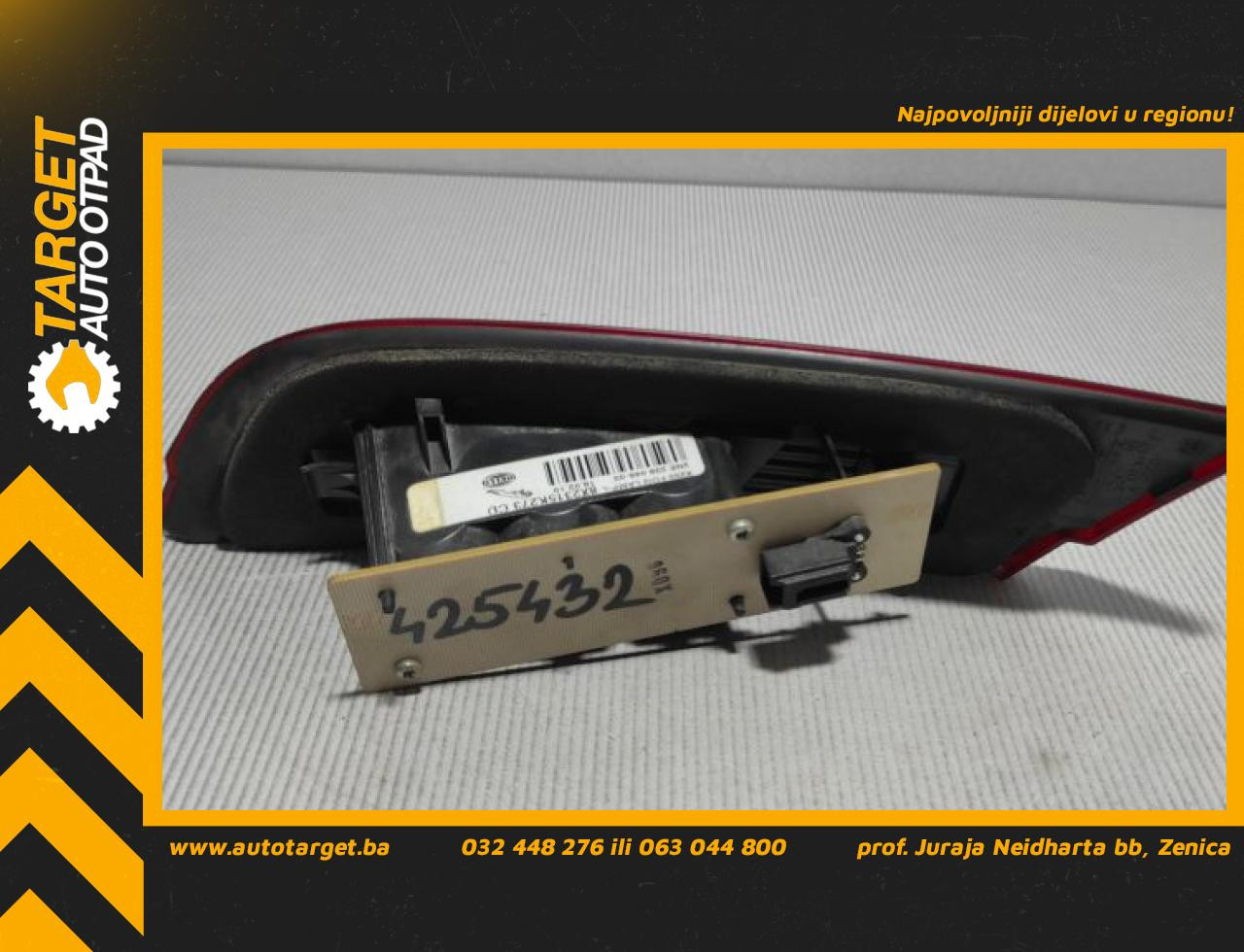 DIJELOVI STOP SVJETLO JAGUAR XF > 08-11 8X2315K273