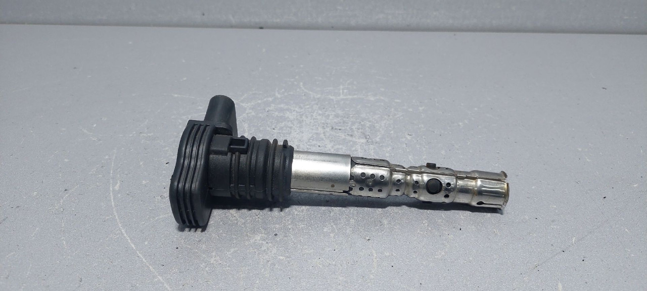 DIJELOVI BOMBINA AUDI A6 > 97-01 06B905115R