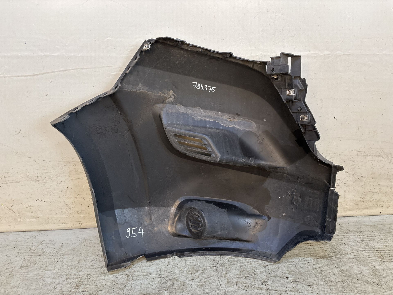 LIJEVI DIO BRANIKA PEUGEOT BOXER > 14- 1315092070