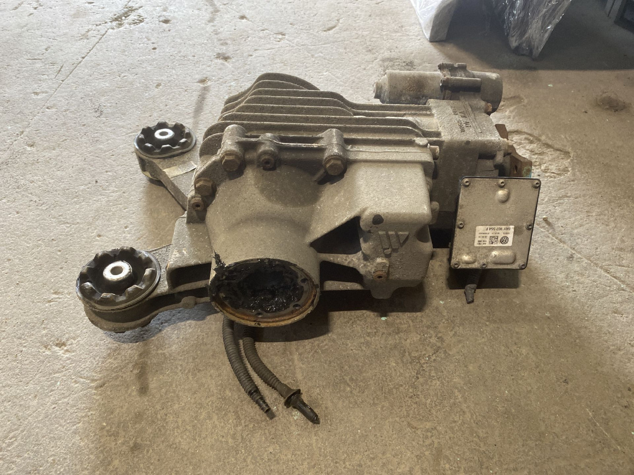 DIJELOVI DIFERENCIJAL AUDI Q3 > 11-15 2.0