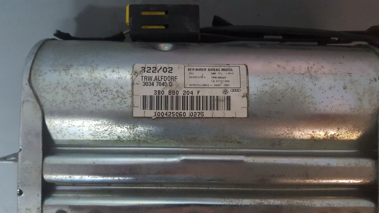 AIRBAG SUVOZACA VW PASSAT B5 > 00-05 3B0880204F 1004250