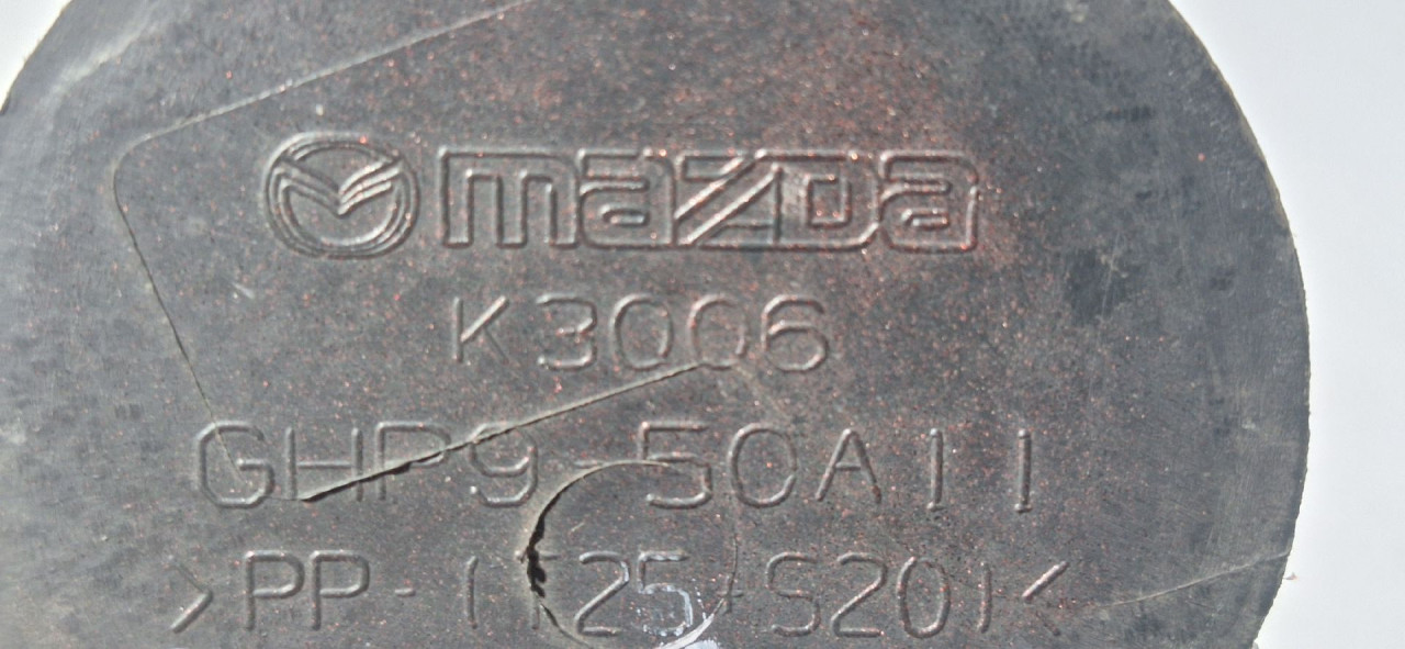 DIJELOVI PLASTIKA BRANIKA MAZDA 6 > 13-16 GHP950A11
