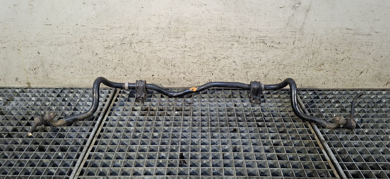 DIJELOVI BALANS STANGA NISSAN X-TRAIL > 17- 546114CE1A
