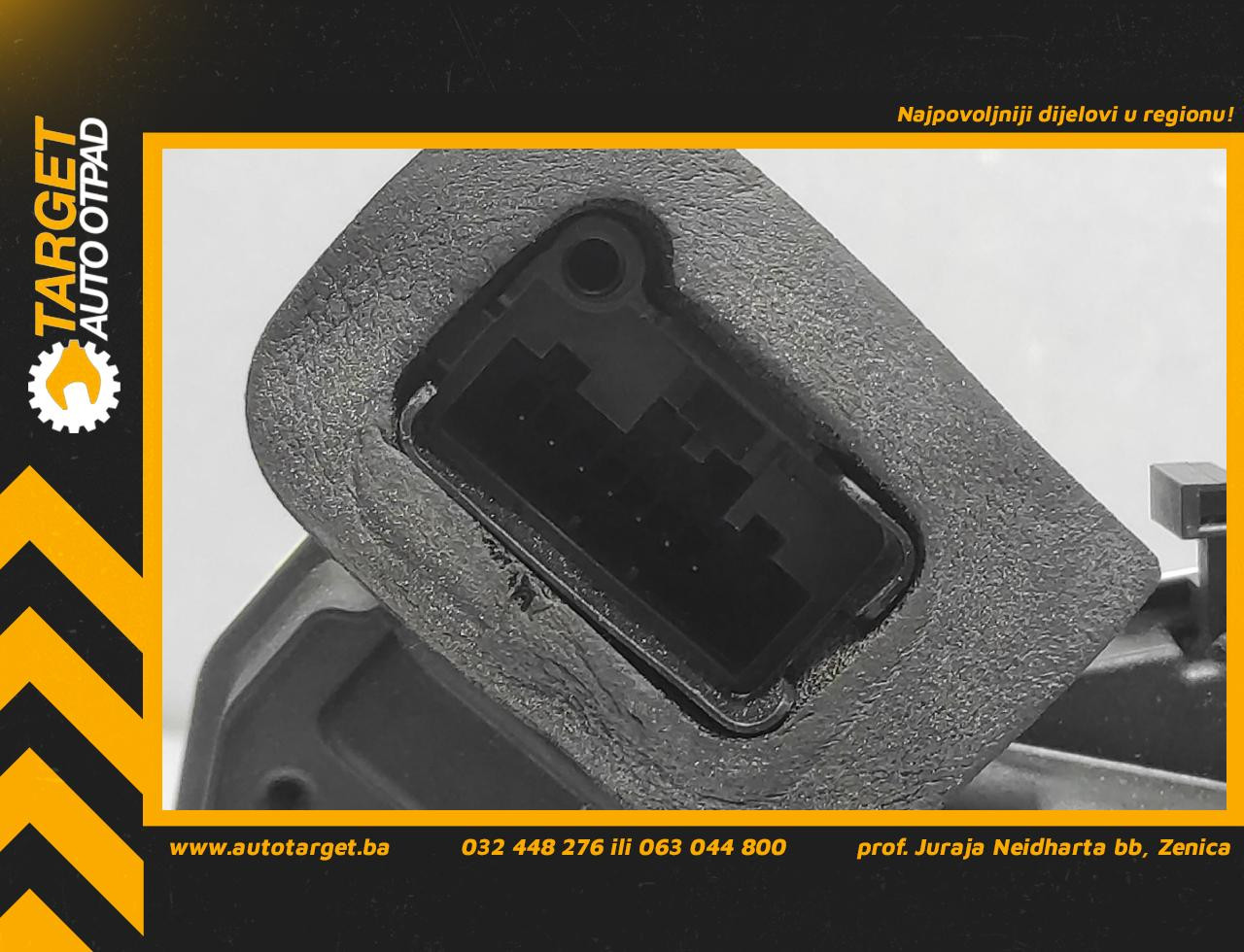 DIJELOVI BRAVA VRATA VW POLO > 09-14 5K1837015D