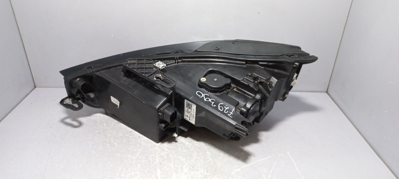 DIJELOVI FAR SEAT CUPRA FORMENTOR > 20- 5FG941008F