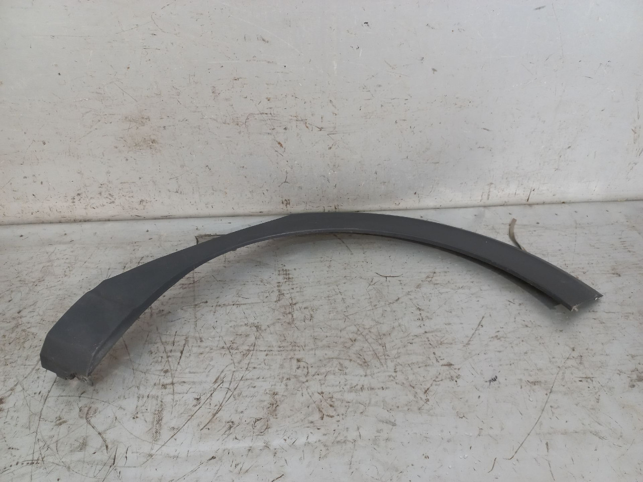 DIJELOVI RUB BLATOBRANA VW TAIGO > 20- 2G7854817C