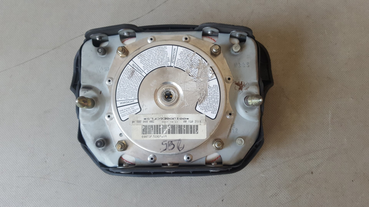 AIRBAG VOLANA VW GOLF 4 > 97-03 3B0880201