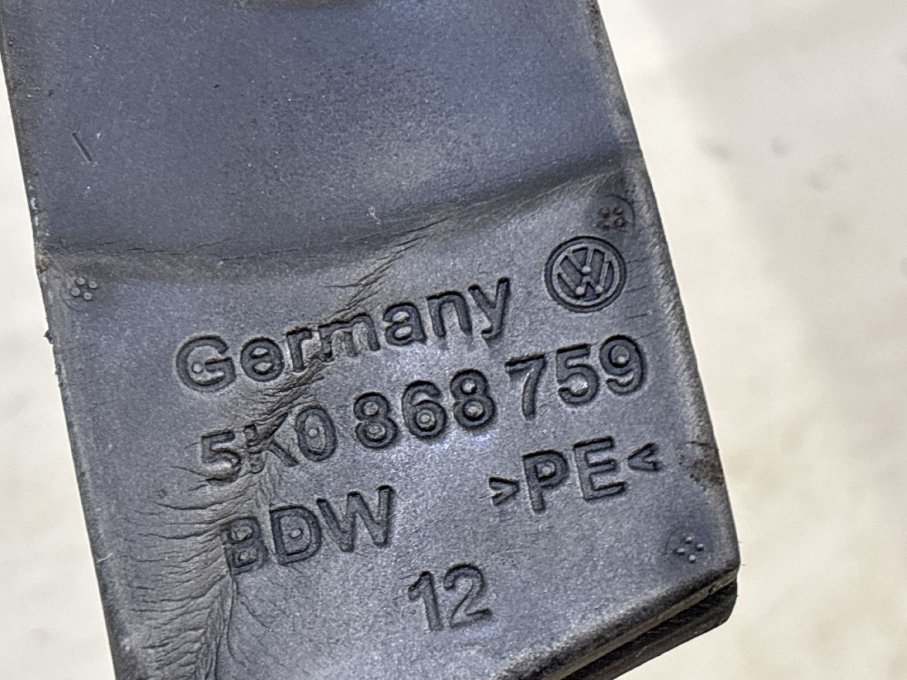 DIJELOVI LAJSNA VW GOLF 6 > 08-12 5K0868759