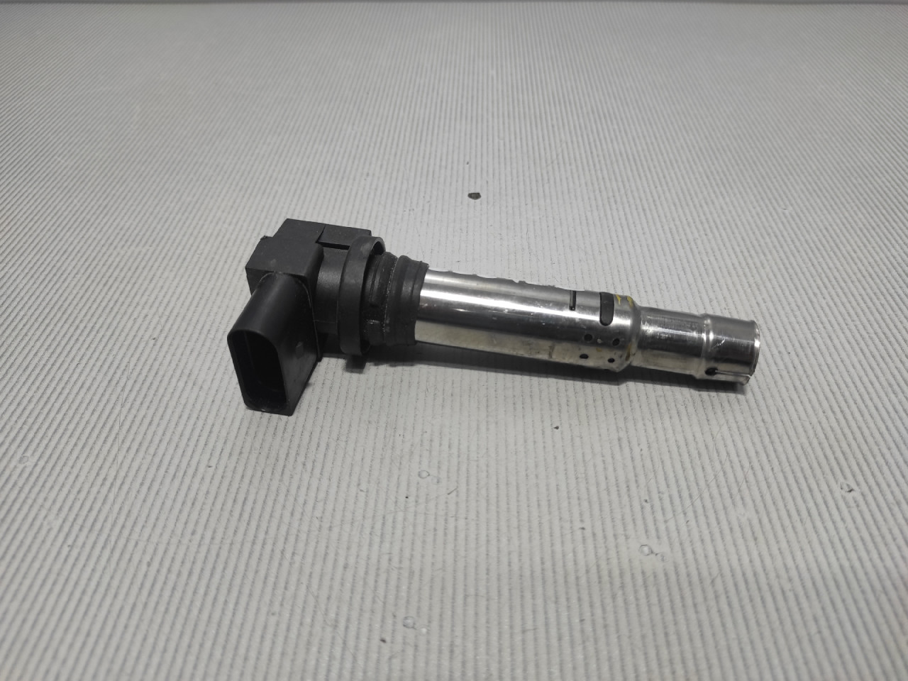 DIJELOVI BOMBINA SKODA FABIA > 07-10 036905715E