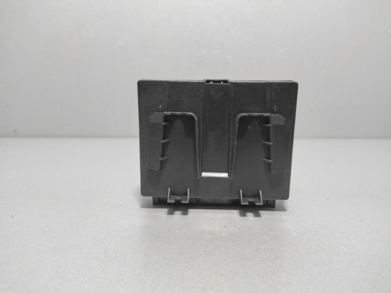 ELEKTRONIKA MODUL BMW SERIJA 3 (F30/F31) > 11-14 9296781
