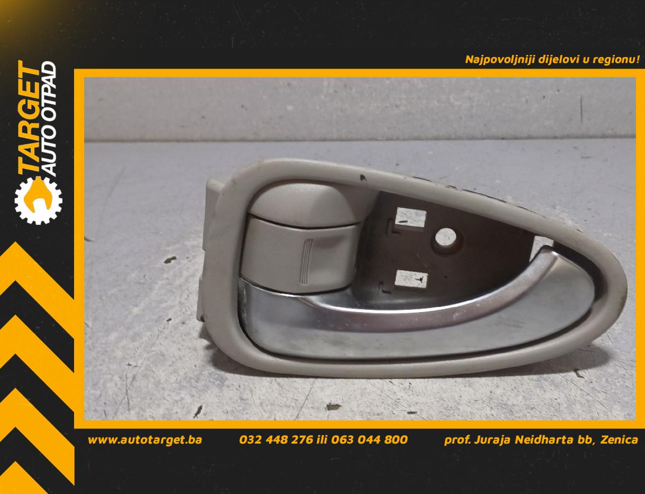 UNUTRASNJA RUCKA VRATA TOYOTA AVENSIS > 11- 6920605051