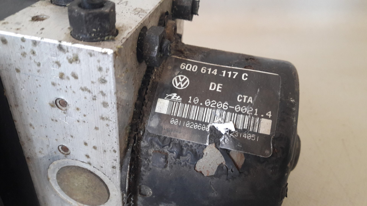 ABS ELEKTRONIKA VW POLO > 01-05 6Q0907379E 6Q0614117C