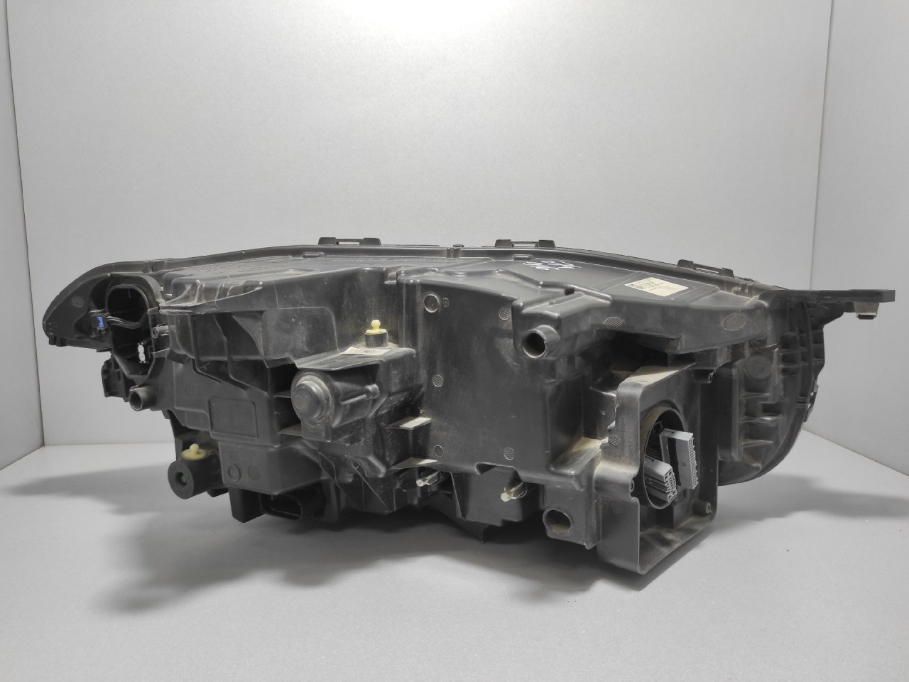 DIJELOVI FAR VOLVO XC90 > 14-19 32228296
