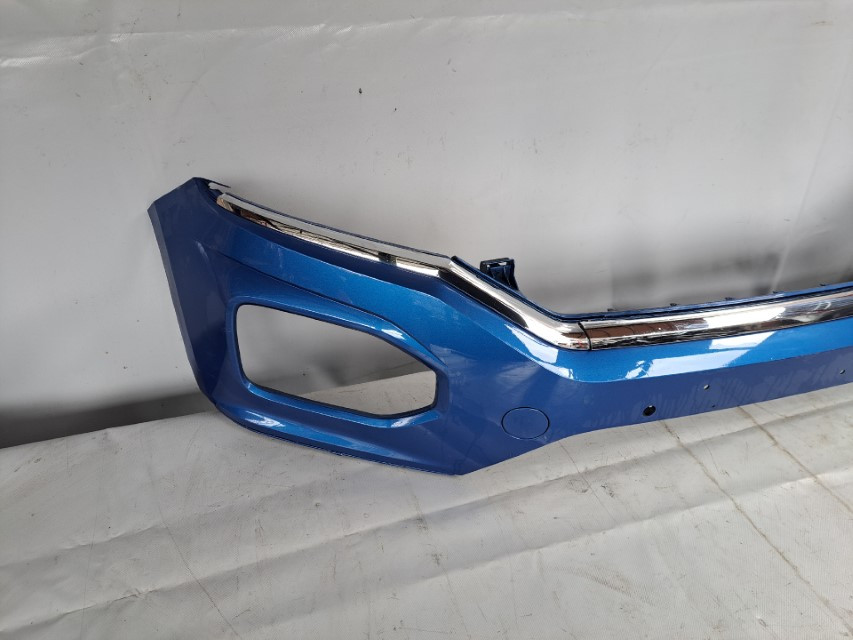 DIJELOVI BRANIK VW T-ROC > 17- 2GA807221AF