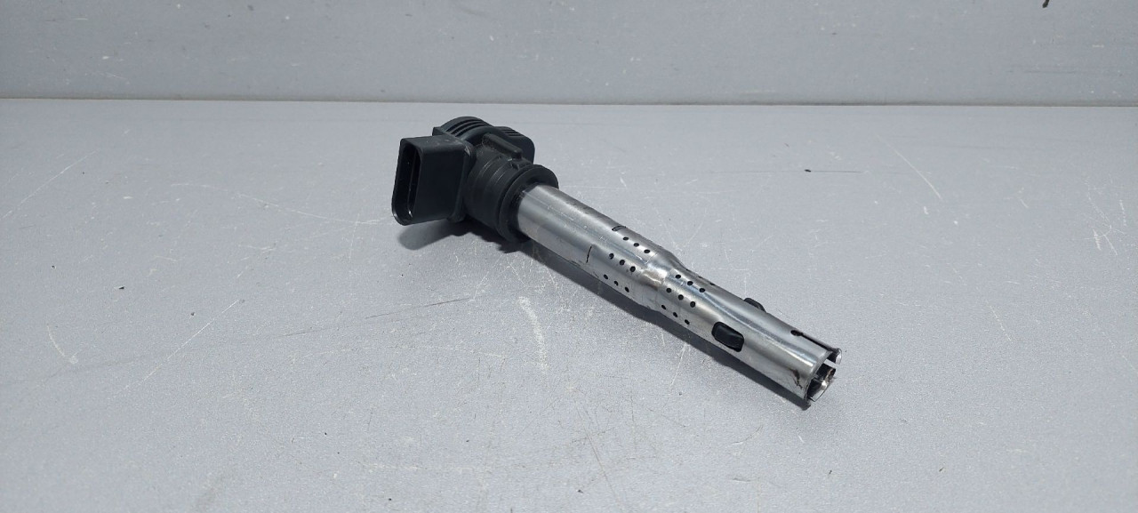 DIJELOVI BOMBINA VW T6 > 15- 07K905715F