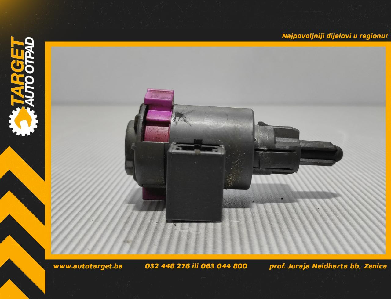 DIJELOVI PREKIDAC AUDI Q5 > 12-16 4F0945459B