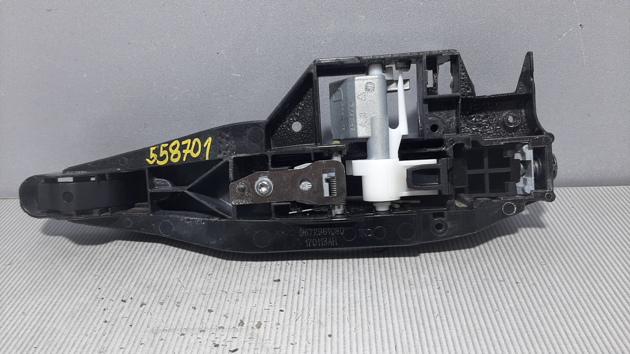 RUCKA VRATA PEUGEOT 208 > 12-15 9672961080