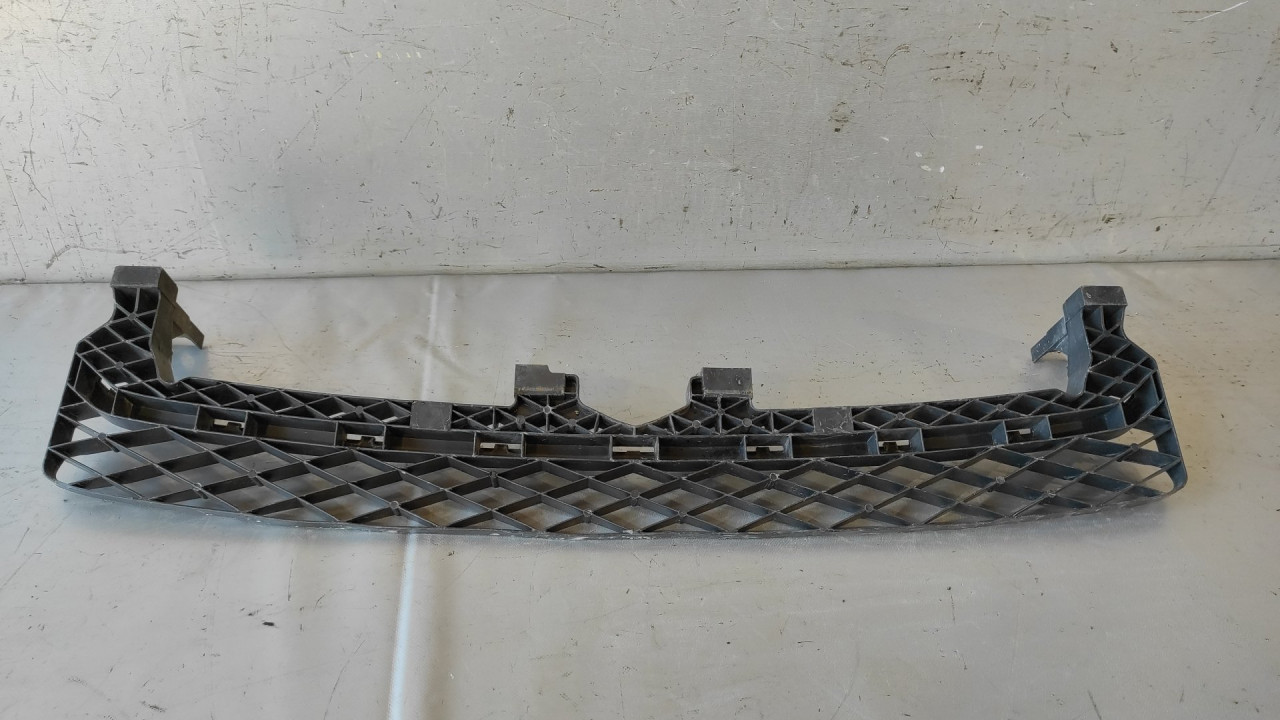 POTPORA PREDNJEG BRANIKA VW PASSAT B7 > 10-14 3AA807899