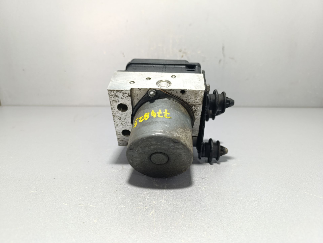 DIJELOVI ABS ELEKTRONIKA VW GOLF 8 > 19- 2.0 8R0907379L