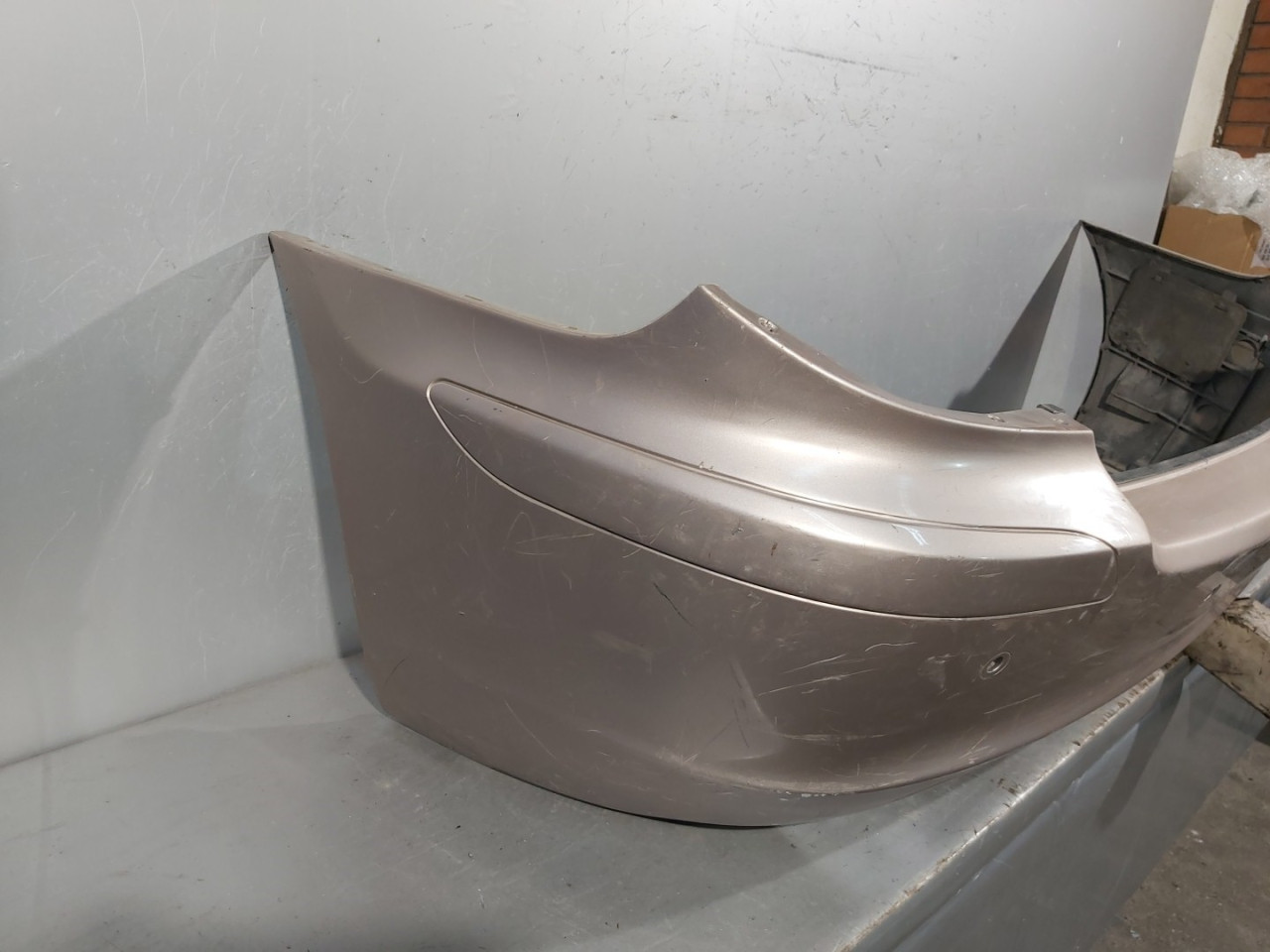 BRANIK MERCEDES R KLASA (W251) > 05-10 A2518850025