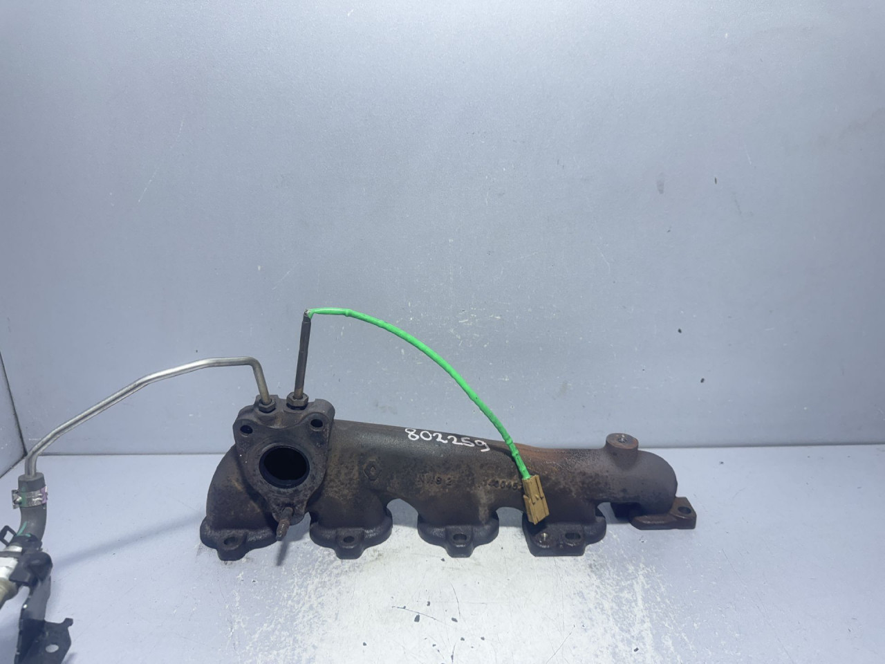 IZDUVNA GRANA NISSAN QASHQAI > 14-17 140045202R