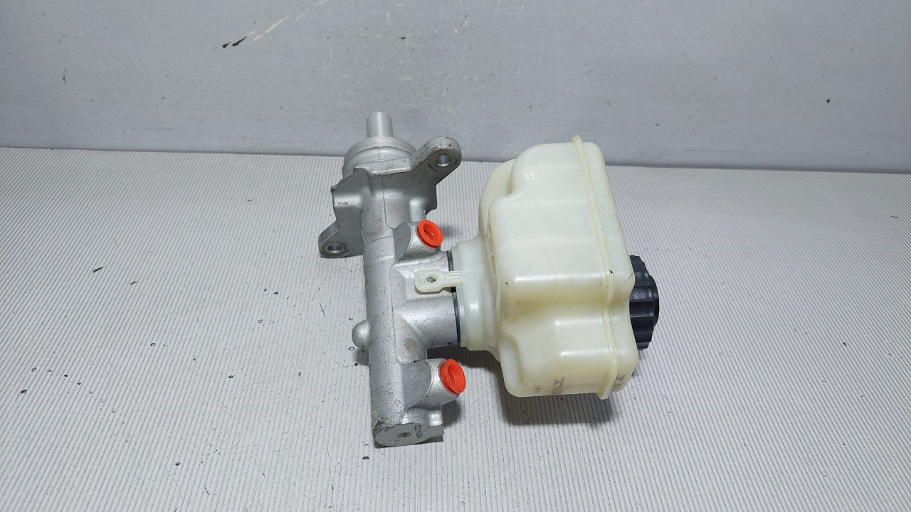 GLAVNI KOCIONI CILINDAR VW GOLF 5 > 03-08 1K1614019B