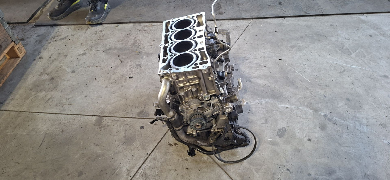 DIJELOVI BLOK MOTORA VOLVO XC60 > 17- 2.0 D420T8