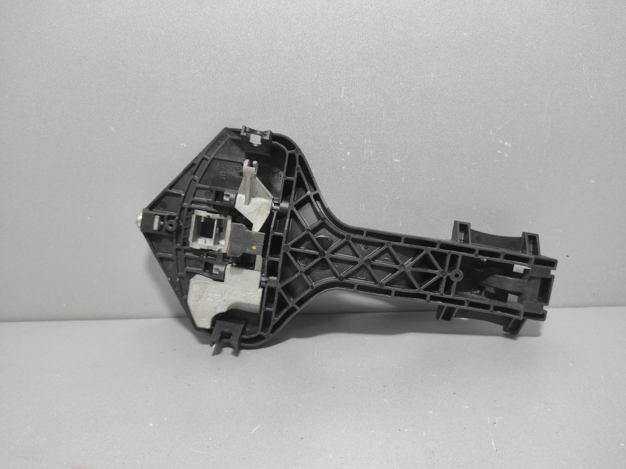 RUCKA VRATA MERCEDES SPRINTER > 06-13 A9067601034