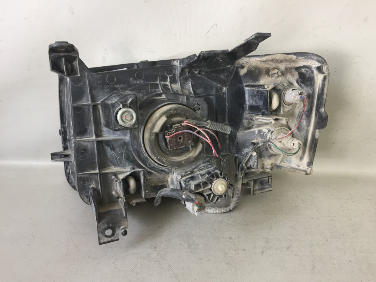 DIJELOVI FAR FORD RANGER > 06-09 UR8751030
