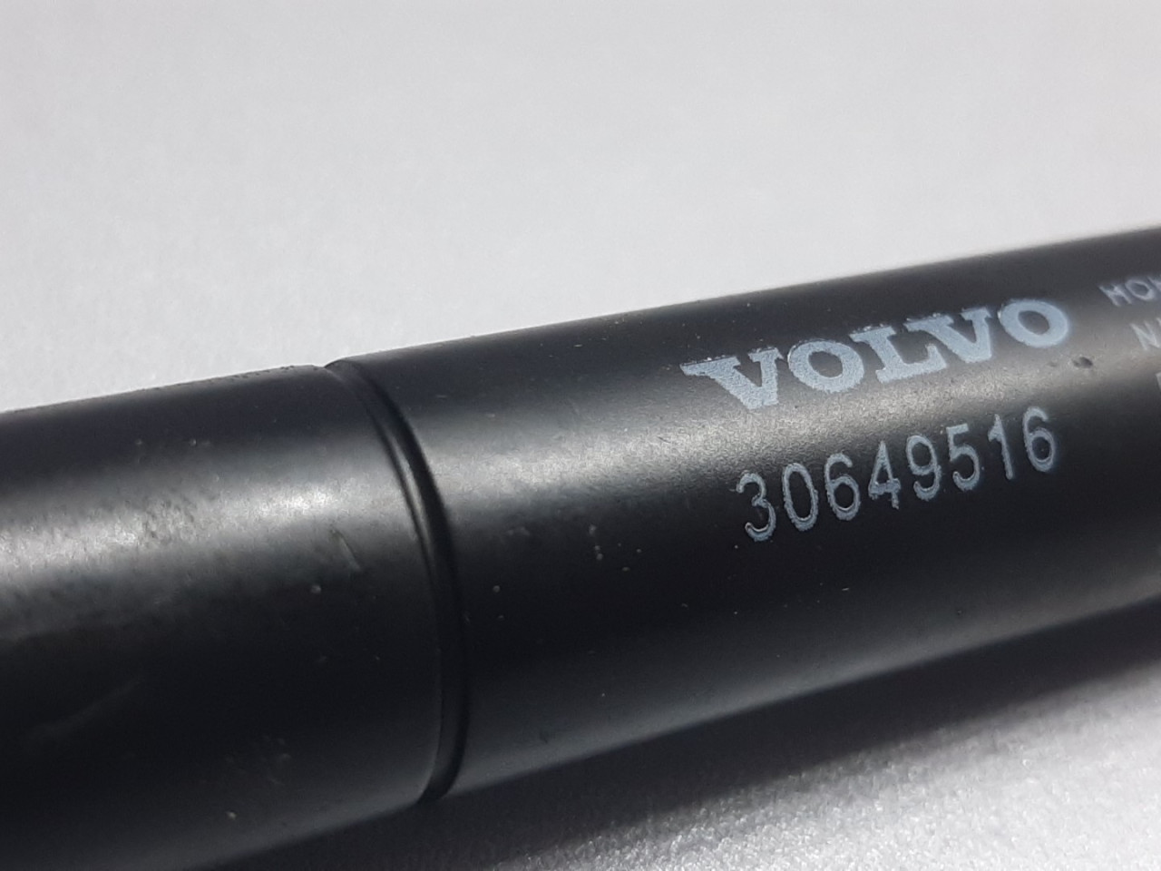 AMORTIZER HAUBE VOLVO V70 > 14-16 30649516
