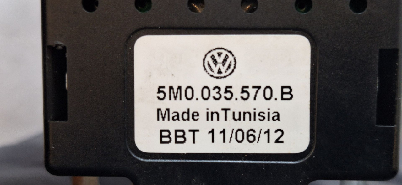 DIJELOVI ELEKTRONIKA MODUL VW GOLF 6 > 08-12 1.6 5M0035570B