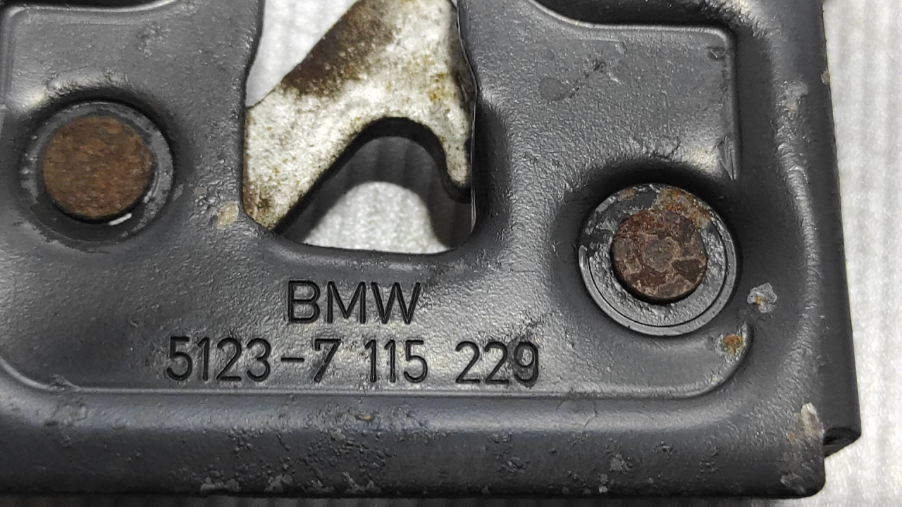 BRAVA HAUBE BMW SERIJA 5 (E60/E61) > 03-07 7115229