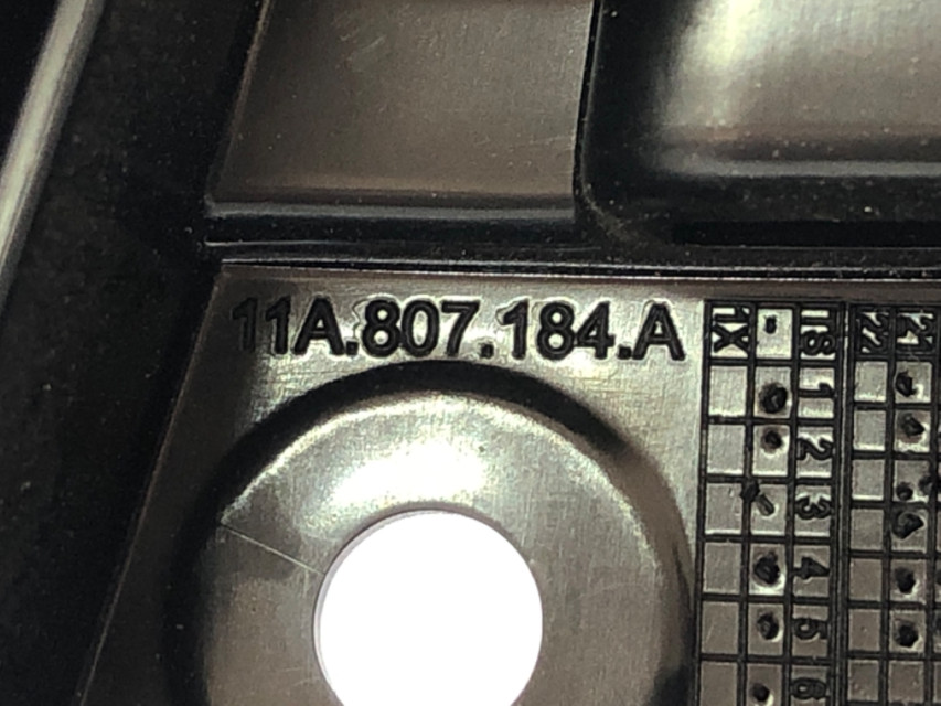 DIJELOVI PLASTIKA VW ID.4 > 20- 11A807184A