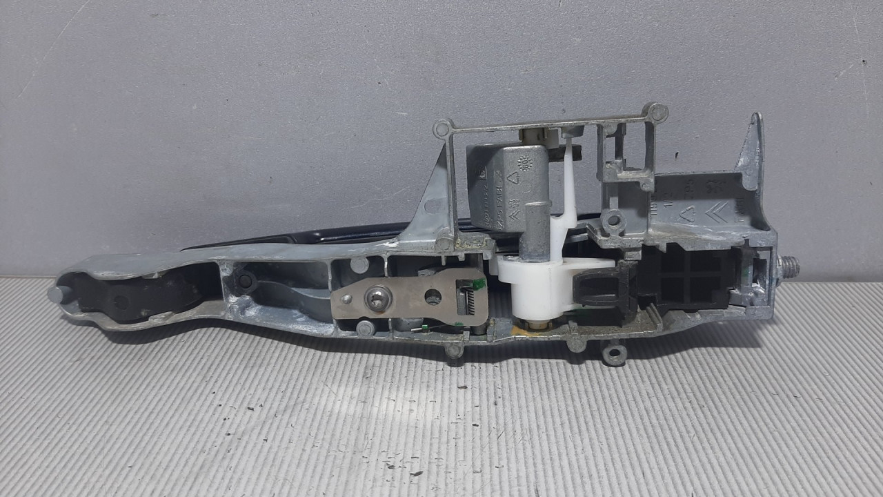 RUCKA VRATA PEUGEOT 308 > 07-11 9680168580