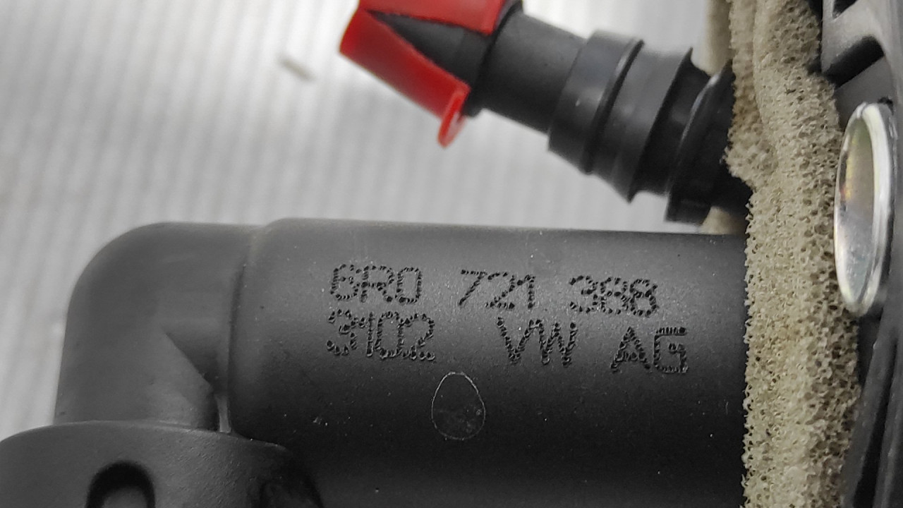 DIJELOVI CILINDAR VW POLO > 09-14 6R0721388