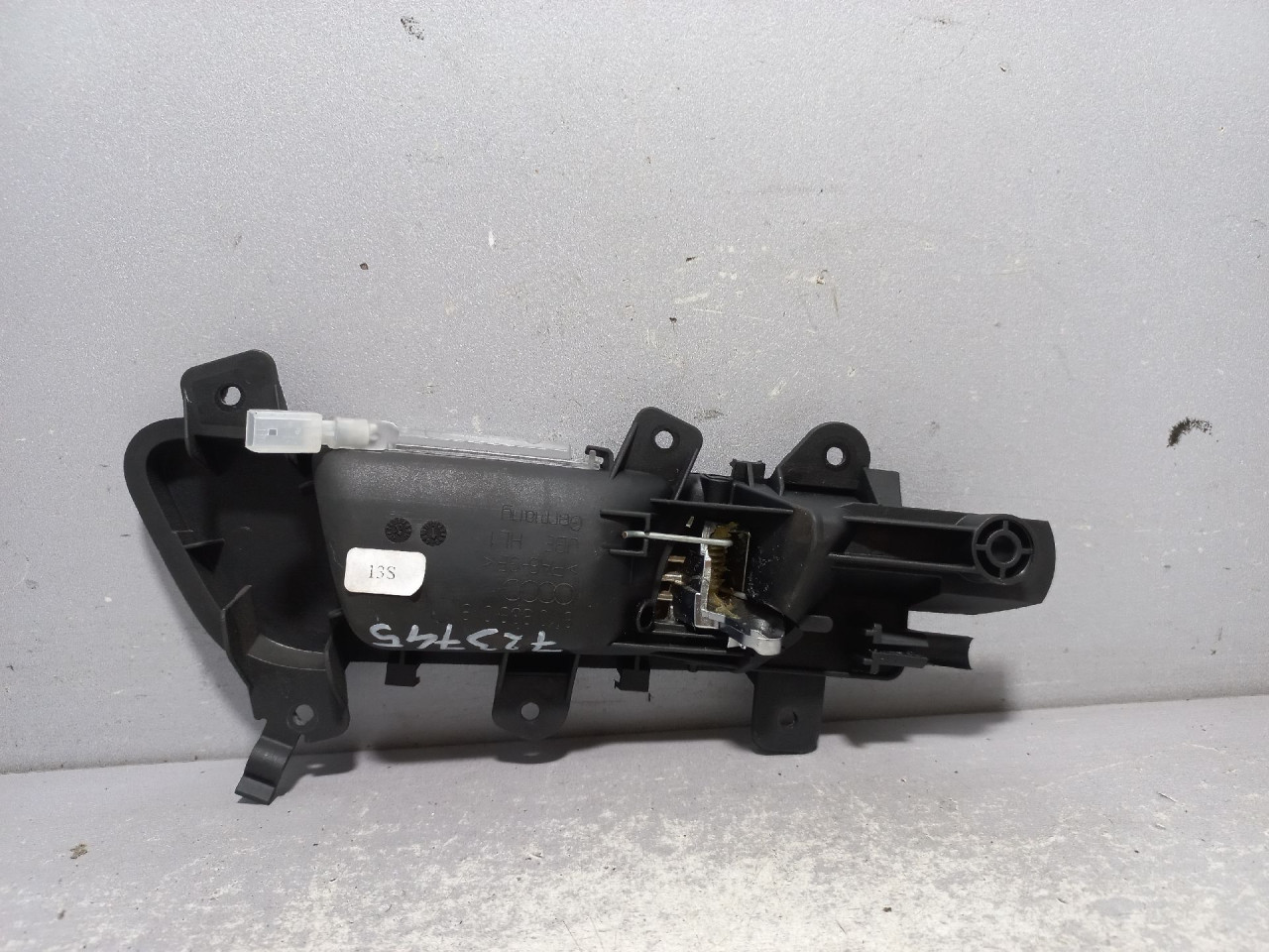 UNUTRASNJA RUCKA VRATA AUDI A4 (B8) > 07-11 8K0839019