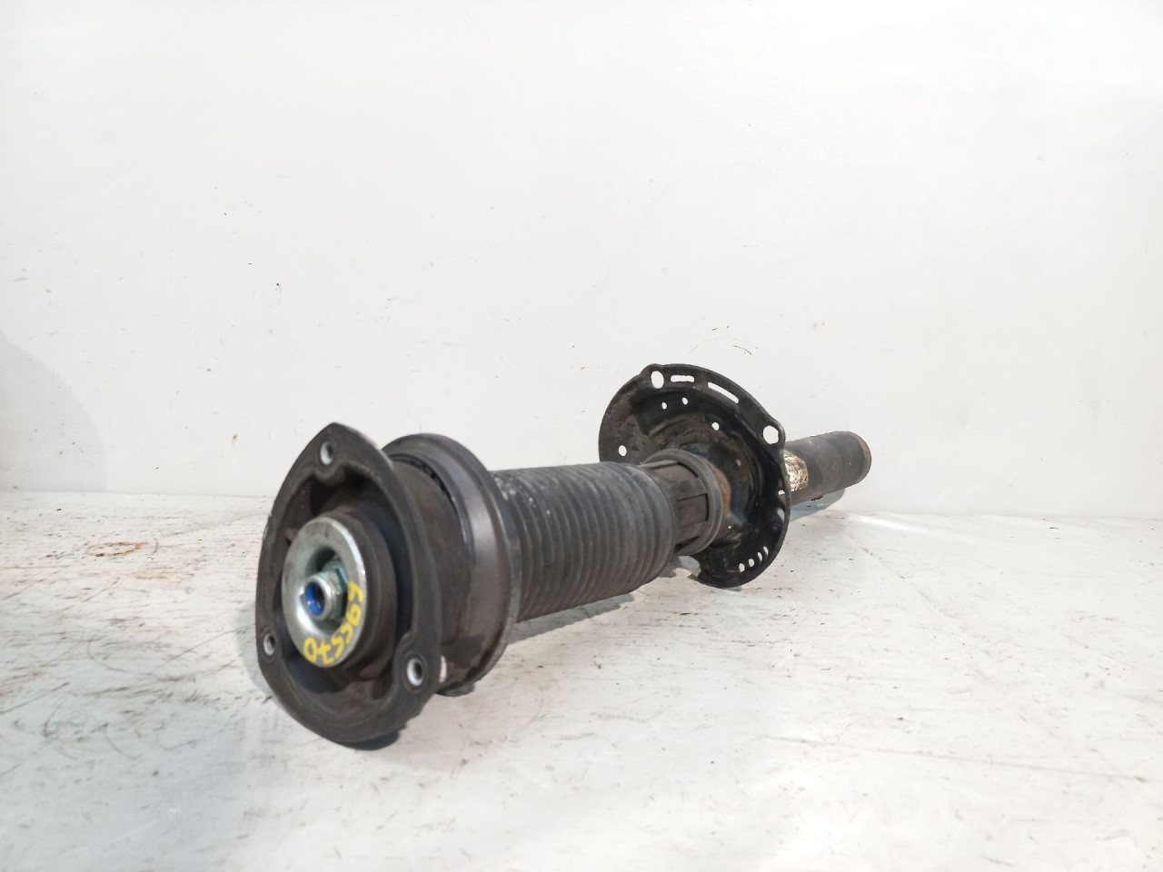 DIJELOVI AMORTIZER VW PASSAT B8 > 14- 3Q0413031BN