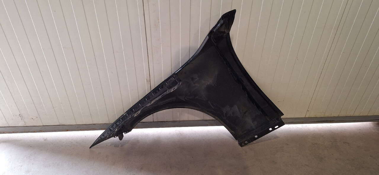 BLATOBRAN MERCEDES C KLASA (W206/S206) > 21- A2068810600