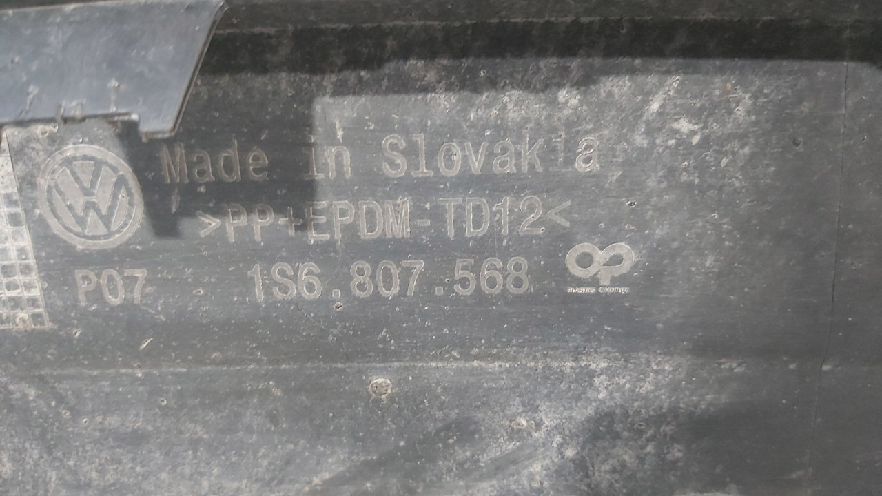 DIJELOVI SPOJLER VW UP > 16- 1S6807568