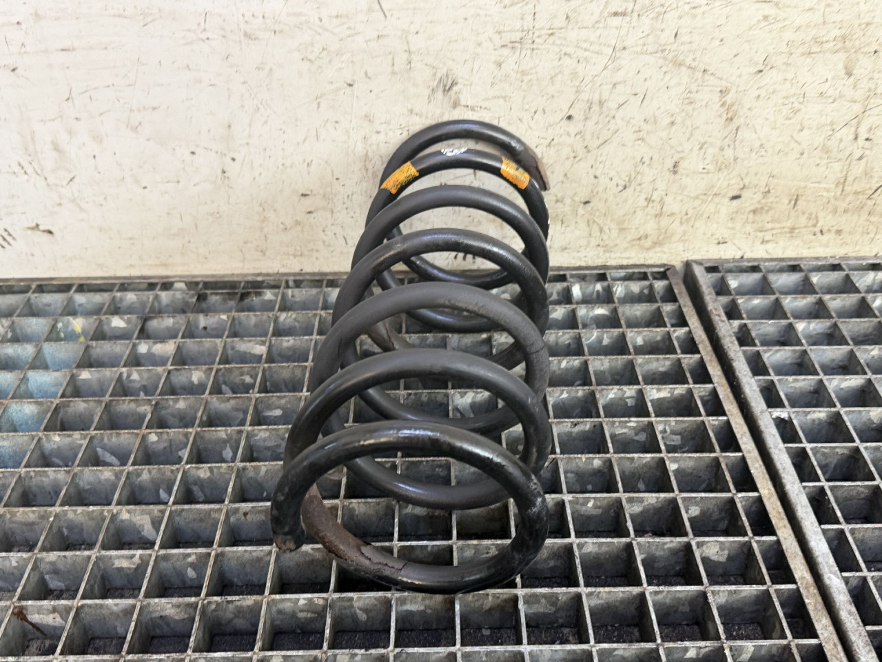 DIJELOVI OPRUGA AMORTIZERA VOLVO XC60 > 08-13 2.0 31280484