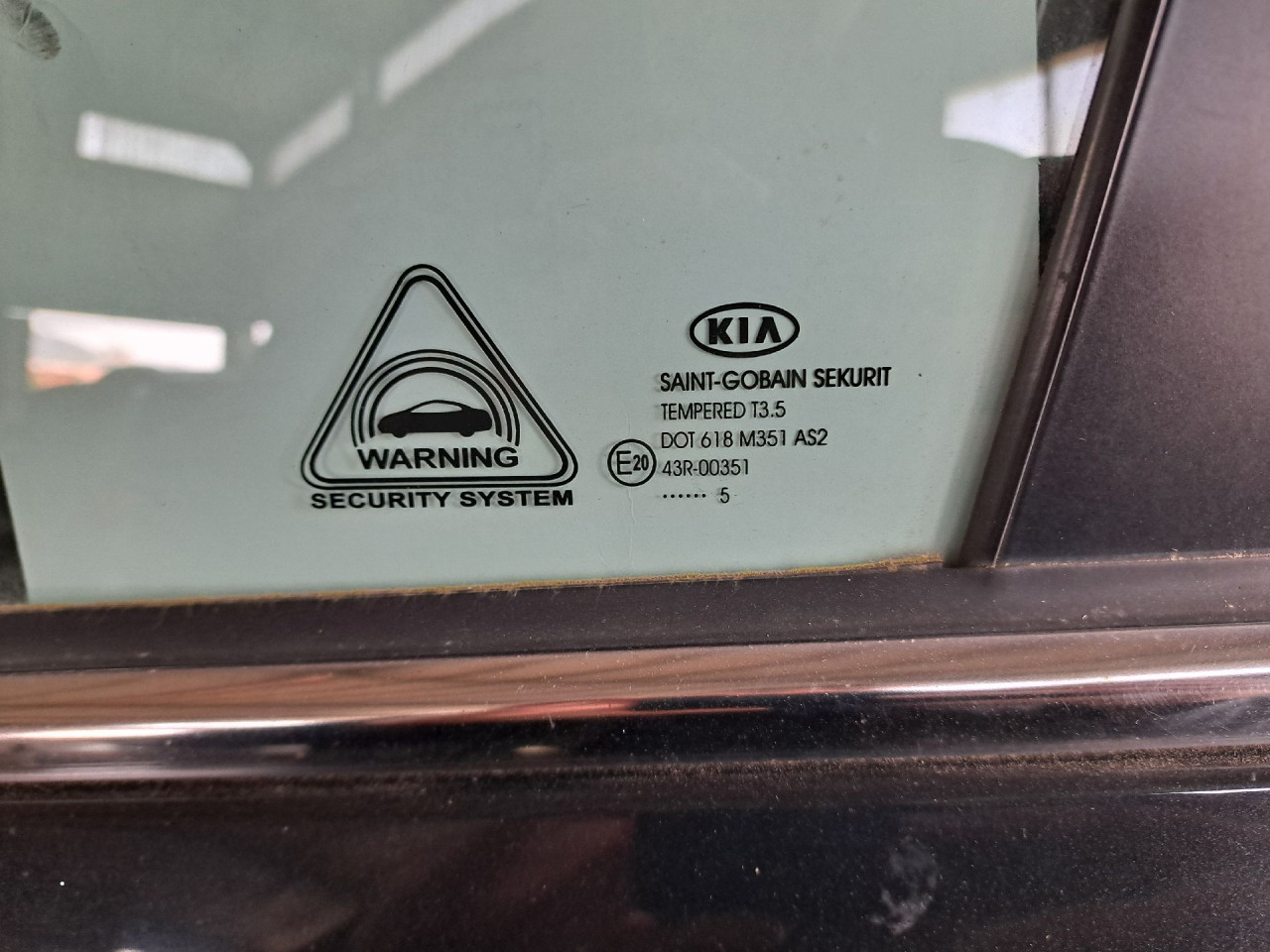 DIJELOVI STAKLO KIA SPORTAGE > 11-15