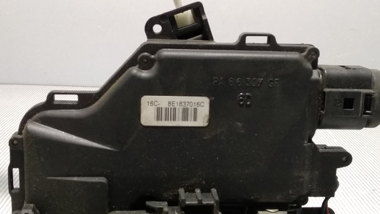 BRAVA VRATA AUDI A4 (B6) > 00-04 8E1837016C
