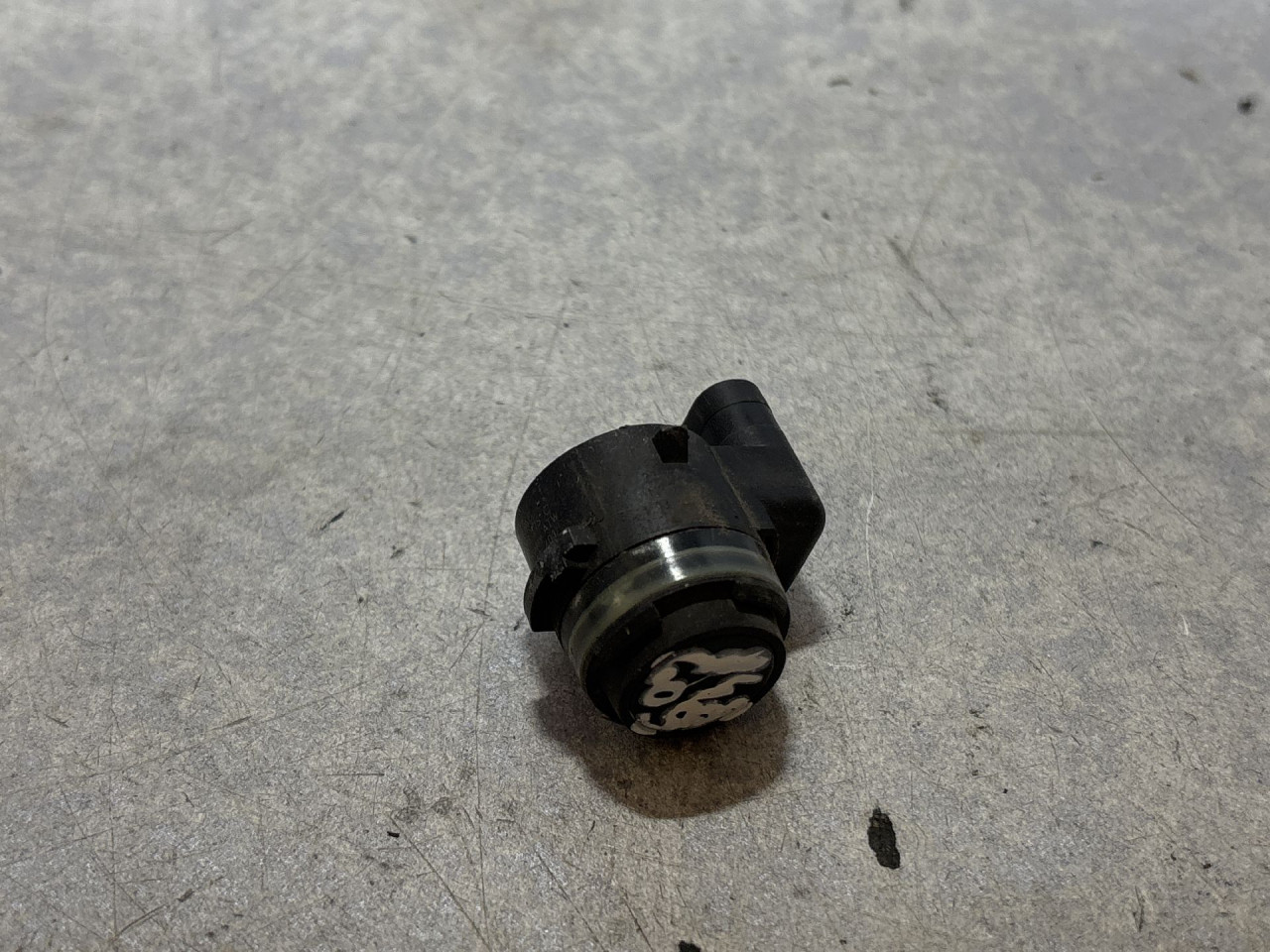 DIJELOVI PARKING SENZOR AUDI A6 4K > 18- 5Q0919275C