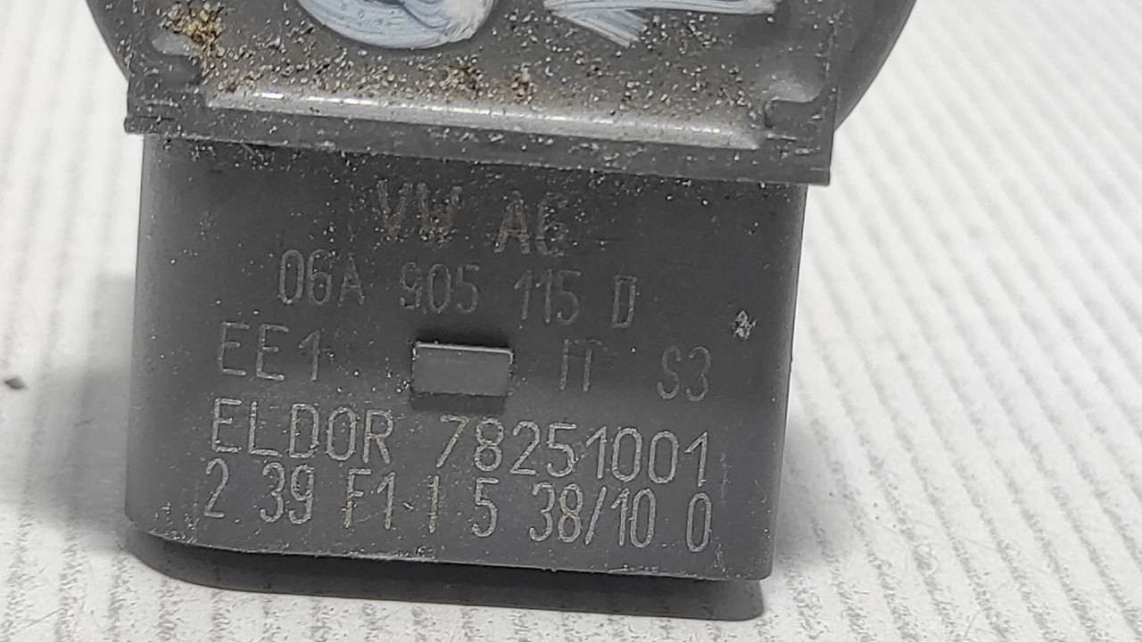 DIJELOVI BOMBINA AUDI A3 > 96-03 06A905115D