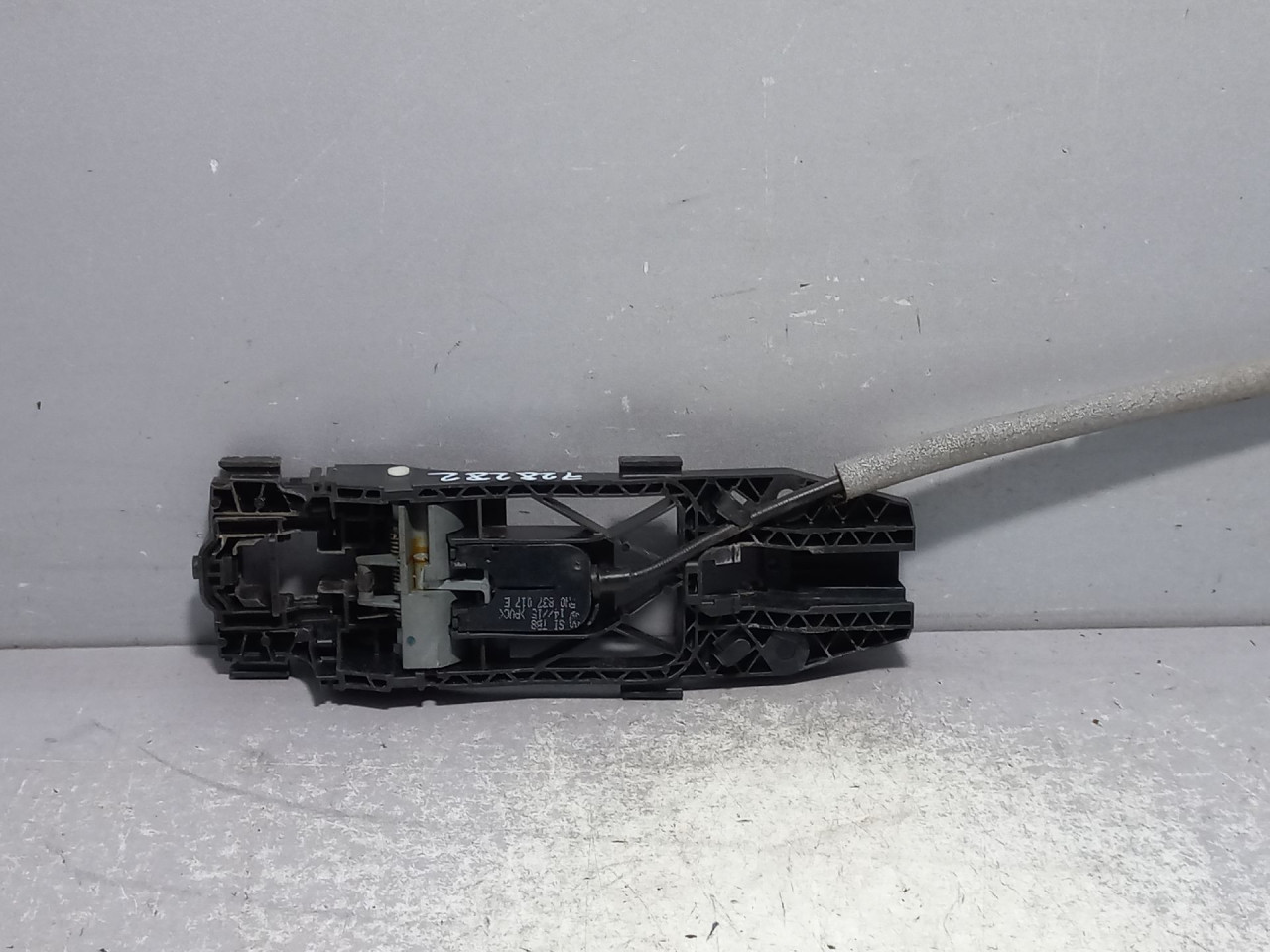 DIJELOVI RUCKA VRATA VW GOLF 7 > 12-16 5N0839885H