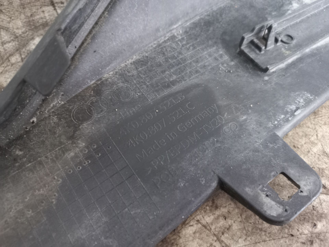 DIFUZOR ZADNJI AUDI A6 4K > 18- 4K0807521C