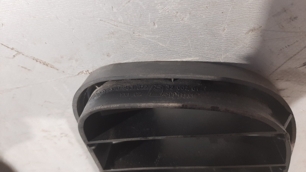 PLASTIKA BRANIKA SKODA FABIA > 07-10 5J0853677