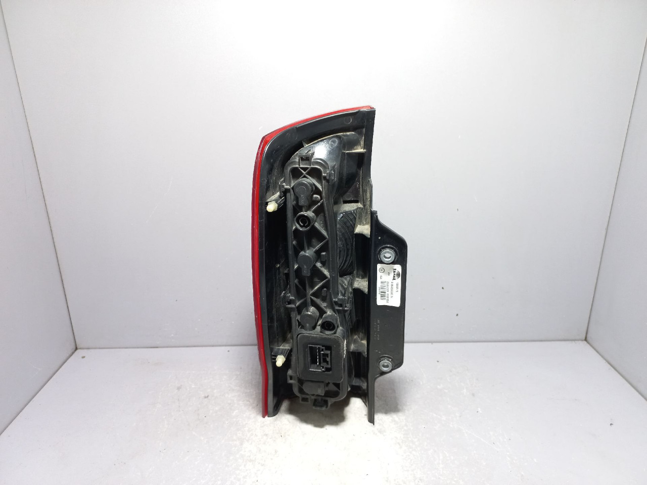 STOP SVJETLO PEUGEOT BIPPER > 07-16 01353205080E