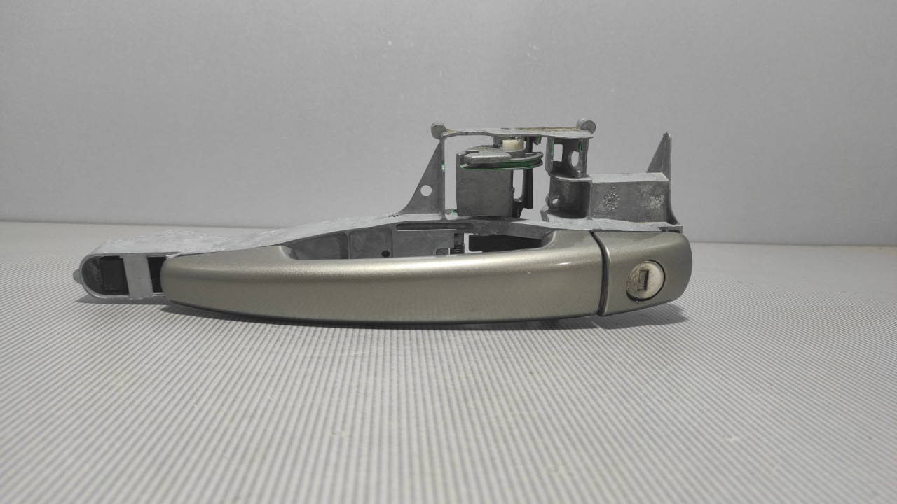 RUCKA VRATA PEUGEOT PARTNER > 08-11 9680168680