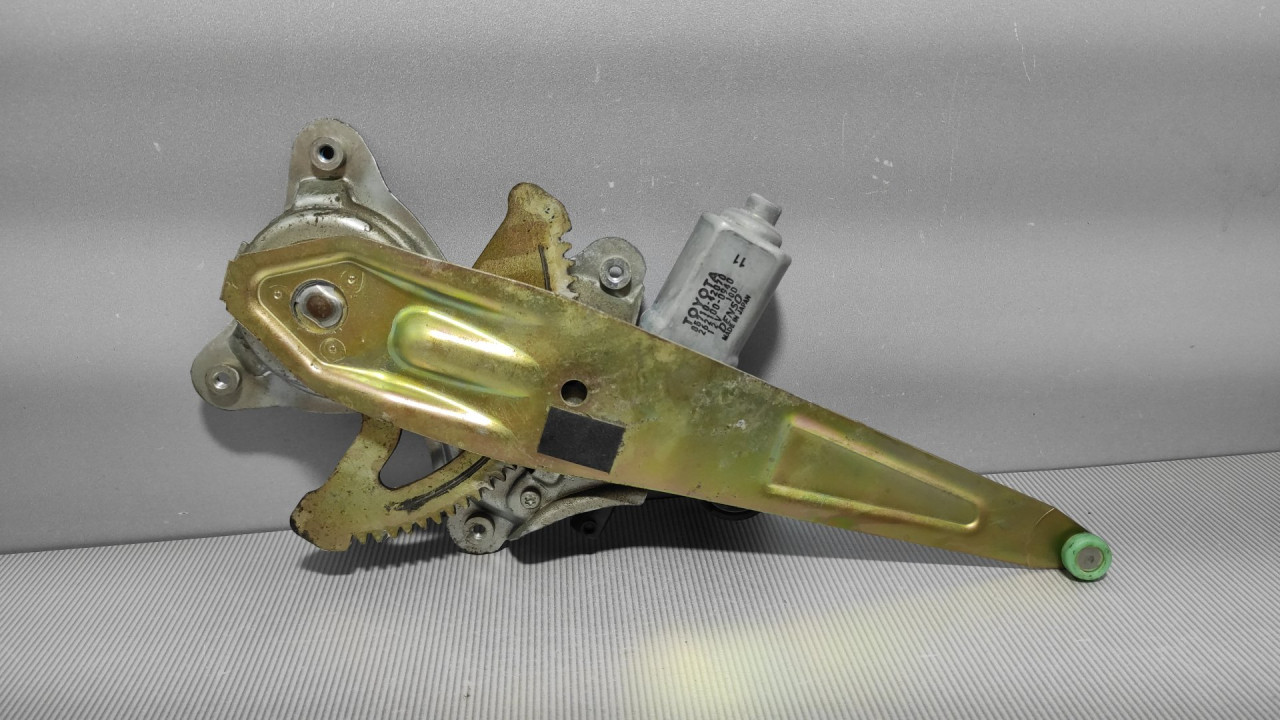 DIJELOVI ELEKTRO PODIZAC STAKLA TOYOTA RAV 4 > 00-03